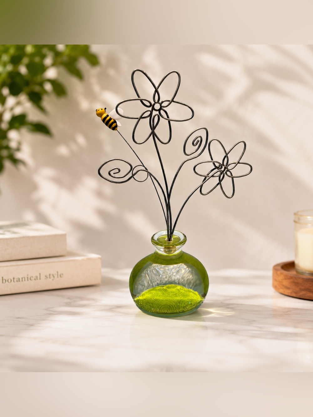 1999 Vintage Burns of Boston Glass Paperweight Note Holder – Wire Flowers & Bee